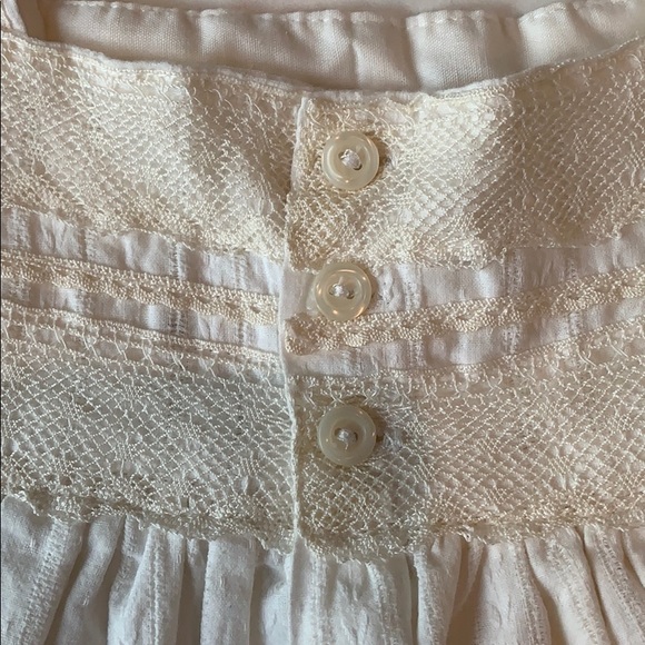 Spanish Flower Girl Dress w/lace - Picture 8 of 9